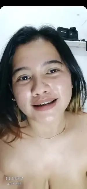 Thumbnail untuk kategori Bokep Colmek di Bugil Bocil